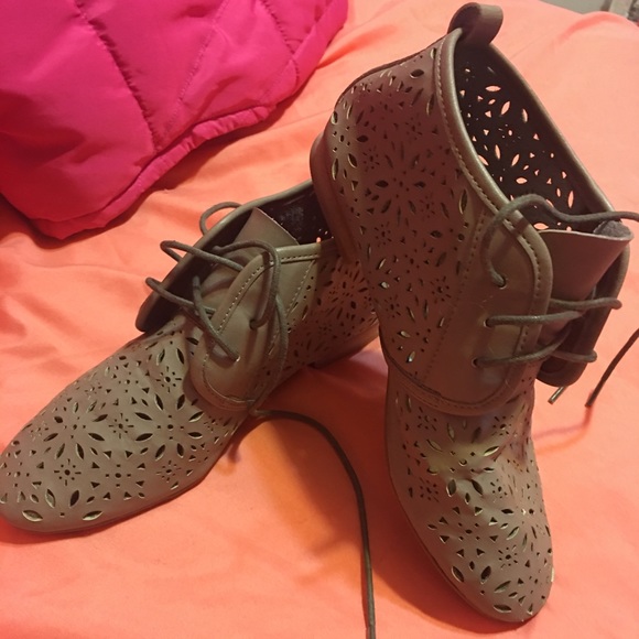 Dress shoes - Picture 4 of 4